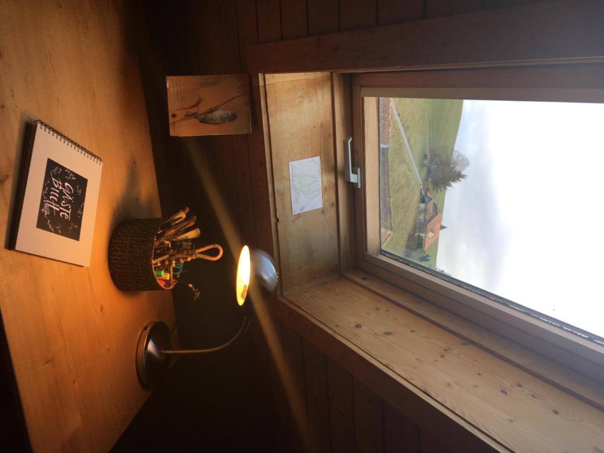 3,5 Zimmerferienwohnung Schwalbenaescht Rueeggisberg エクステリア 写真