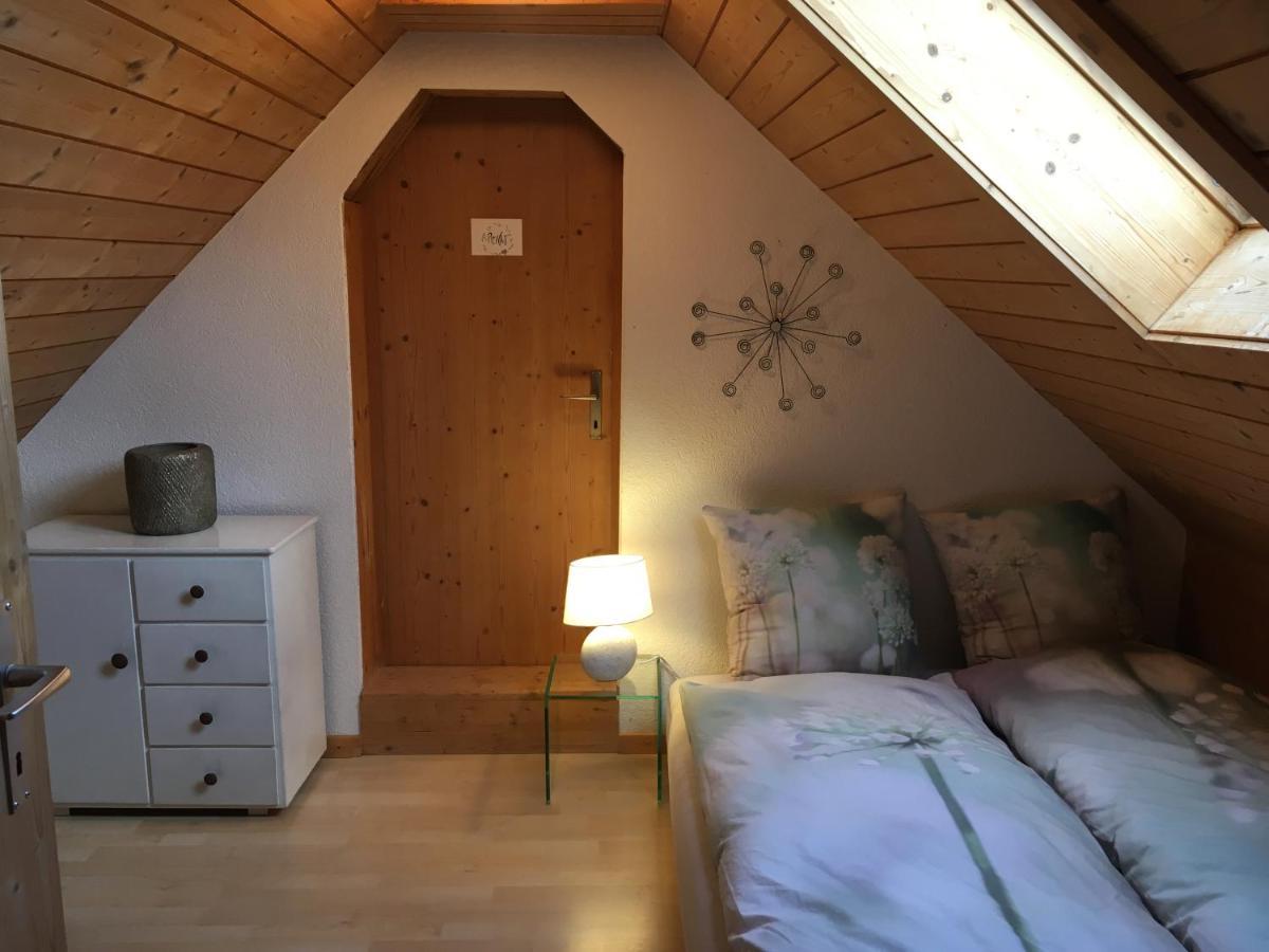 3,5 Zimmerferienwohnung Schwalbenaescht Rueeggisberg エクステリア 写真